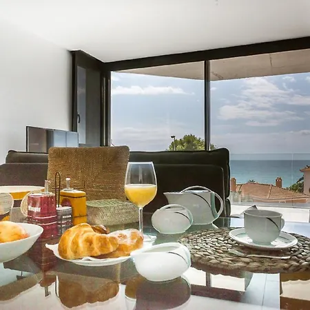 Apartment Modern Sea Front Sunny *