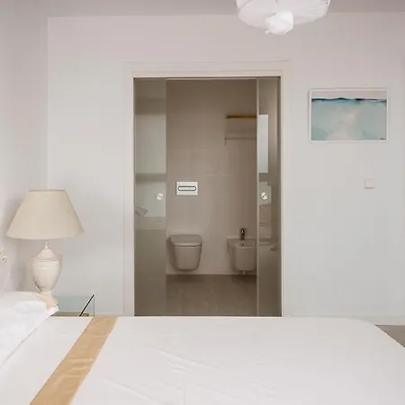 Modern Sea Front Sunny Apartment Alicante